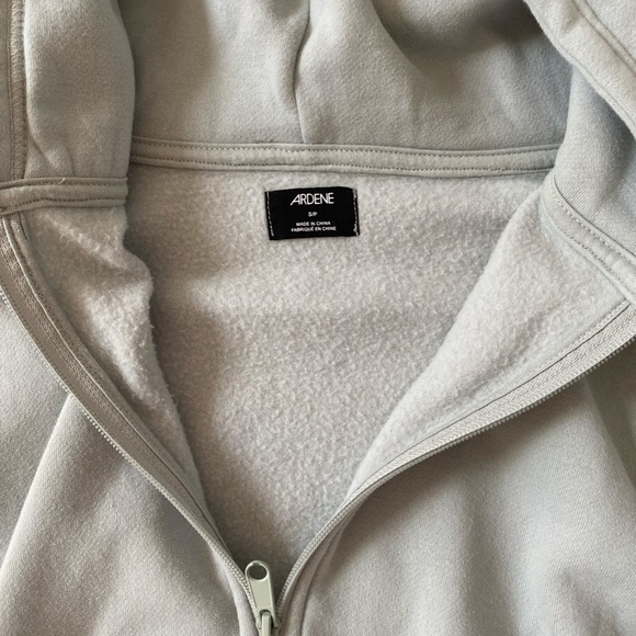 Girls/womens sage green cropped fleece hoodie - Picture 2 of 2